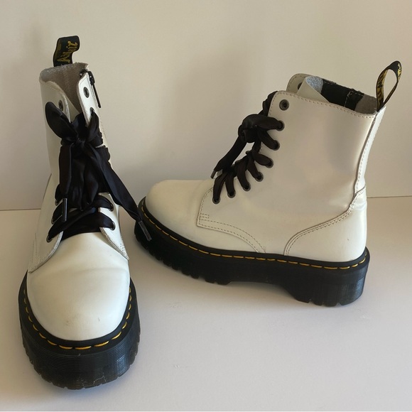 Dr Martens White combat boots size US 6 M AirWair Doc Martens shoes Womens - Picture 2 of 12
